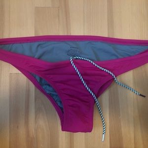 JOLYN Europe bottom (dragon fruit)